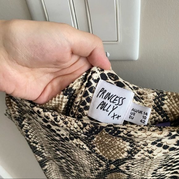 PRINCESS POLLY Brown Snakeskin Straight Neck Bodysuit - Picture 4 of 7